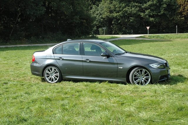 BMWのシリーズの中でもe90やe60は人気！